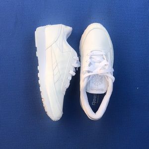 White Reebok Sneakers with memorytech